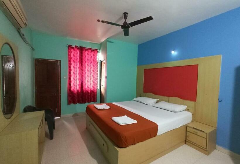 Pensione Casa Fiesta Guest House