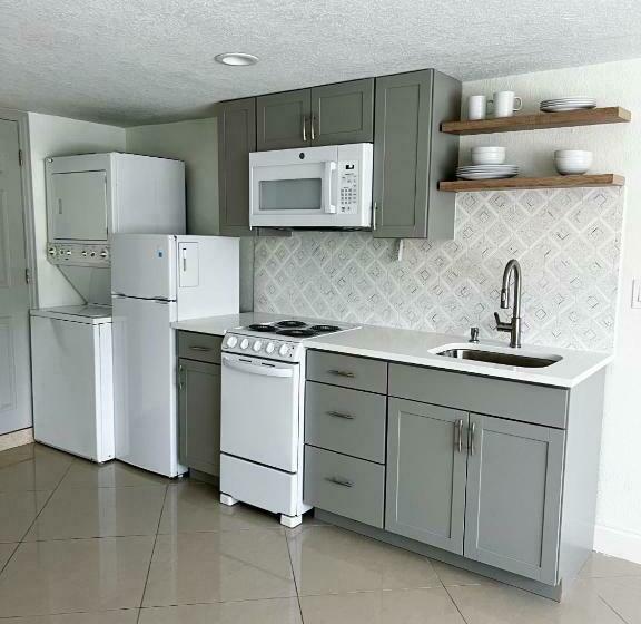 ペンション Chic Suite By The Beach