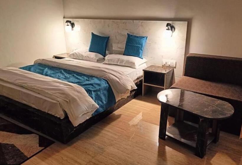 Pensione Jai Bajrangi Guest House