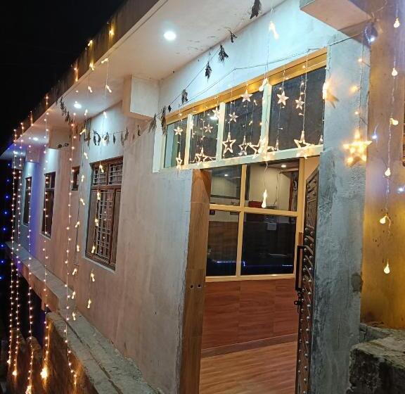 Pensione Jai Bajrangi Guest House