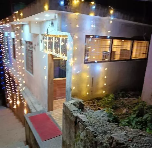 ペンション Jai Bajrangi Guest House
