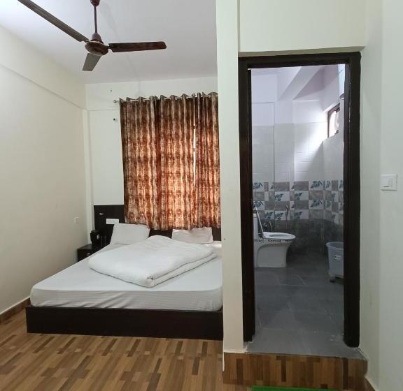 Pensione Jai Bajrangi Guest House