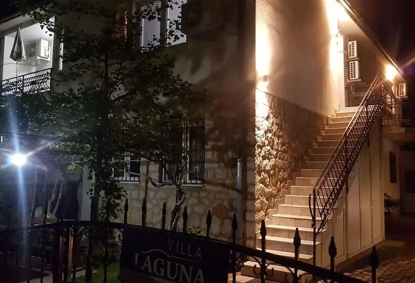 پانسیون Luccia Apartments Guesthouse Laguna