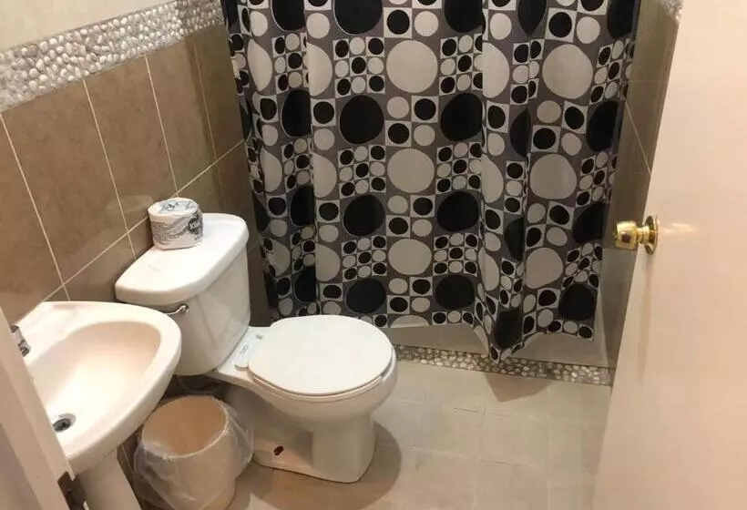 ユースホステル Los Robles