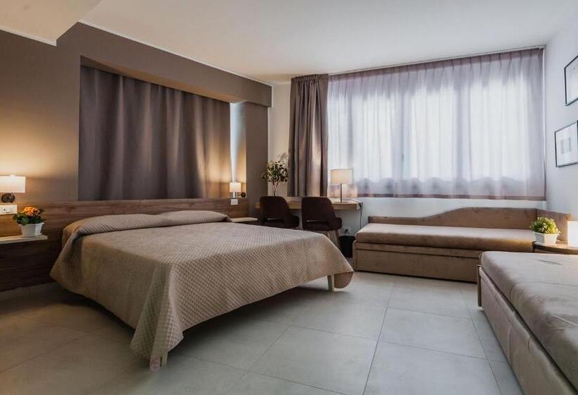 ベッドアンドブレックファースト Archimede S Rooms