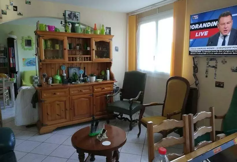 Aamiaismajoitus (B&B) Chez Rémy