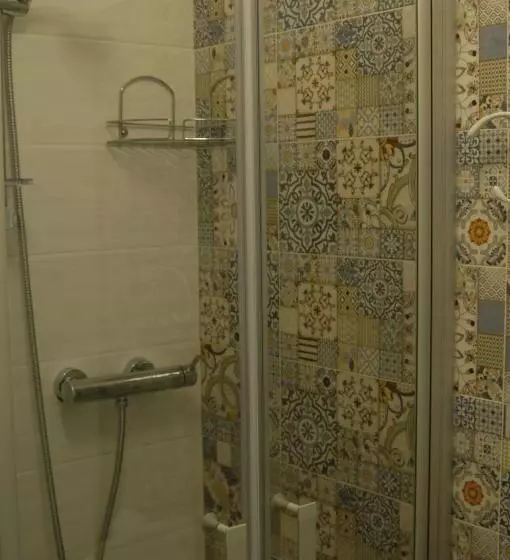 تختخواب و صبحانه Dimora Offidius