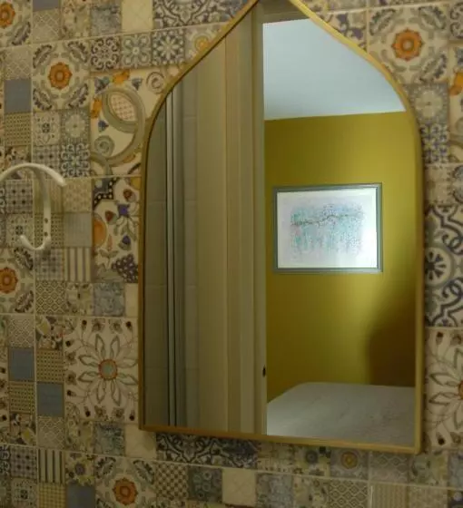 تختخواب و صبحانه Dimora Offidius