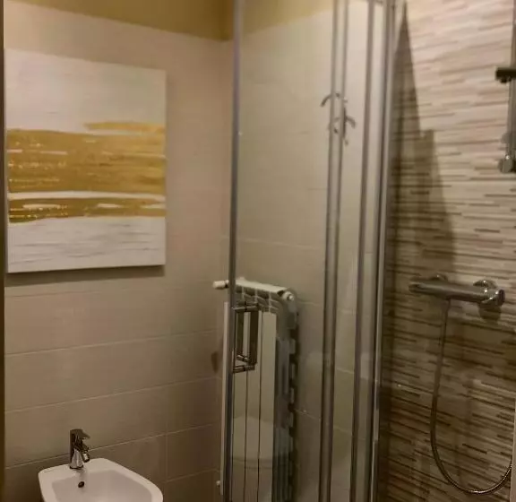 تختخواب و صبحانه Dimora Offidius