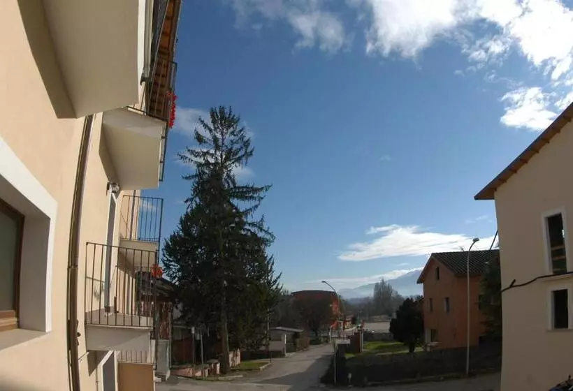 تختخواب و صبحانه Dimora Offidius