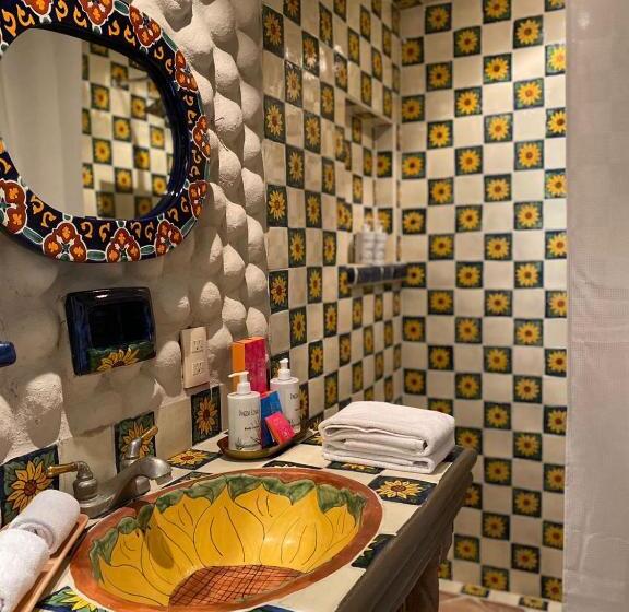 Otel Etnico Local House