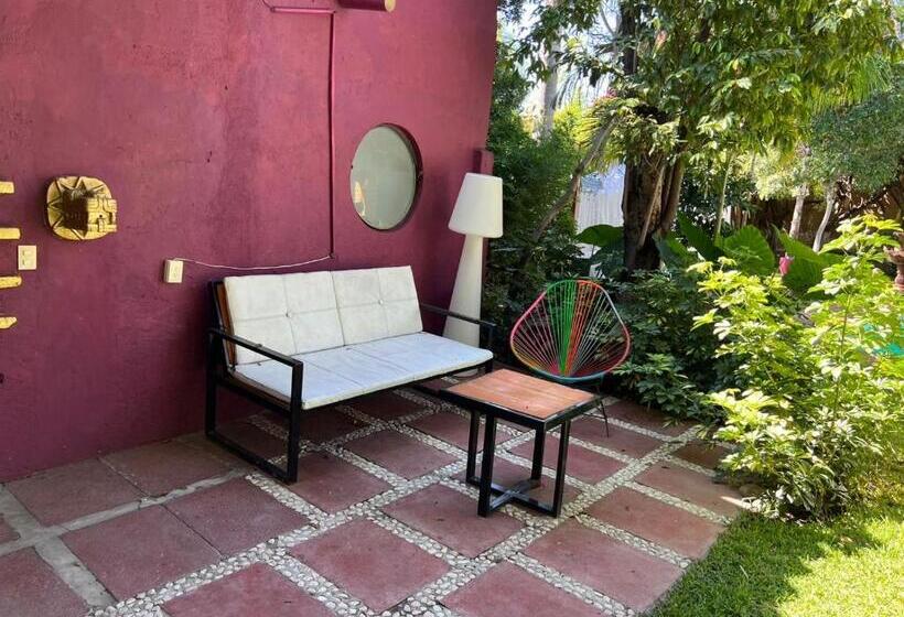 Otel Etnico Local House