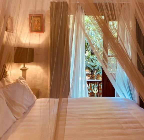 Otel Etnico Local House