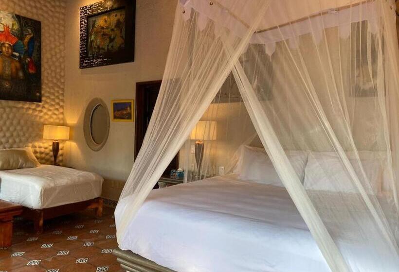 Otel Etnico Local House