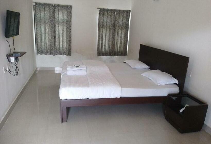 ホテル Grand Daswal B&b