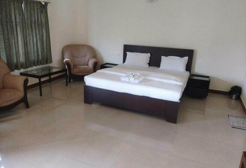 ホテル Grand Daswal B&b