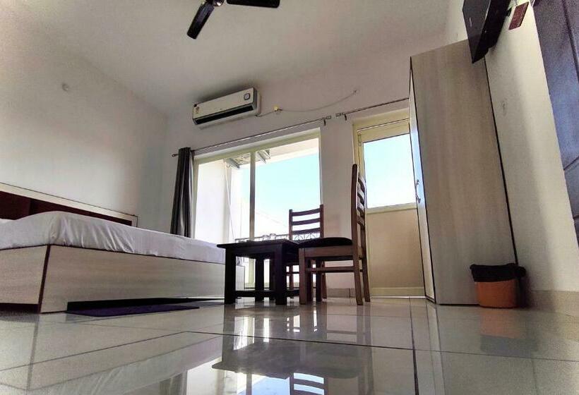 هتل Heartwood City Corbett