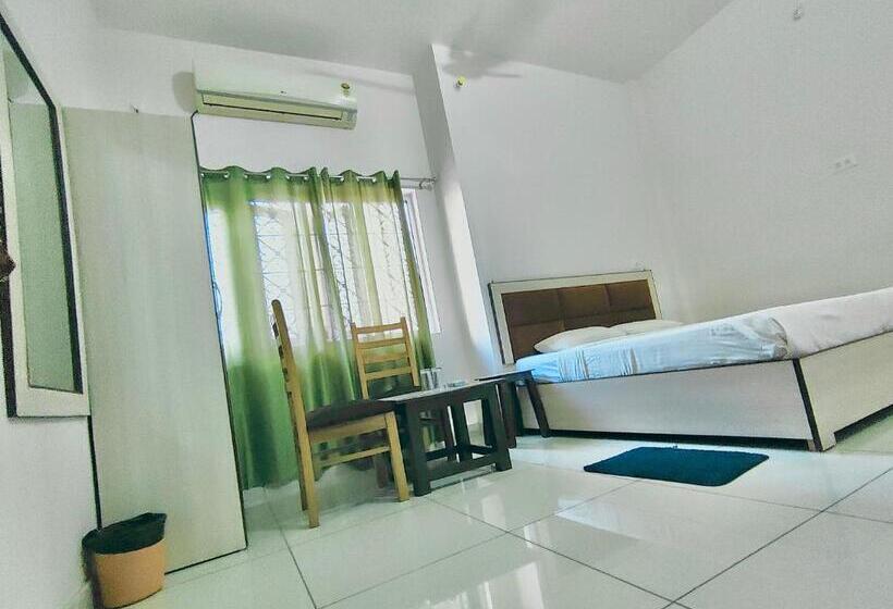 هتل Heartwood City Corbett