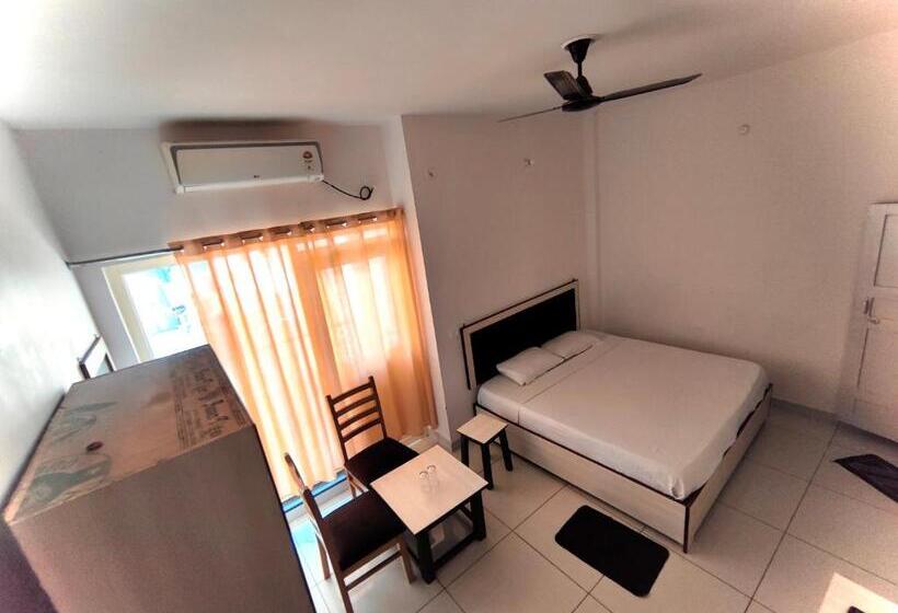 هتل Heartwood City Corbett