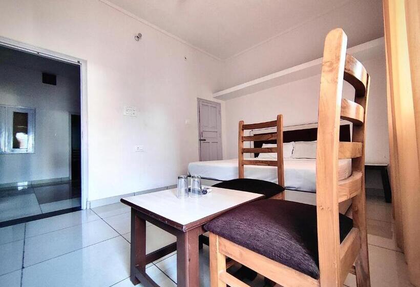 هتل Heartwood City Corbett