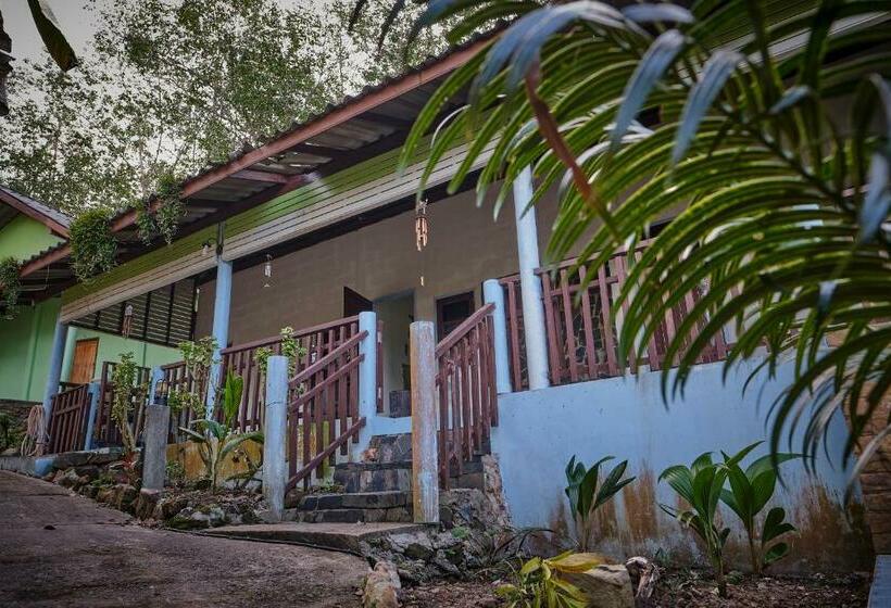 호텔 Hill Station Hostel At Chor Chaba