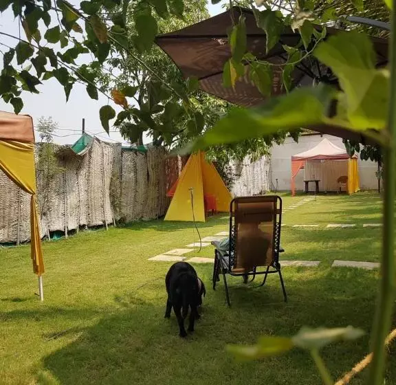 Hotelli Ingawale Farmhouse
