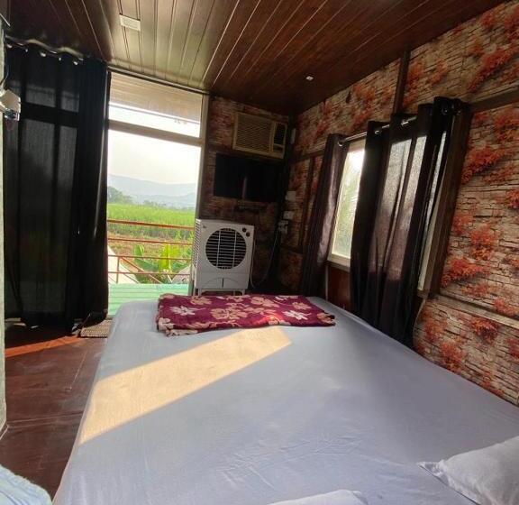 호텔 Ingawale Farmhouse