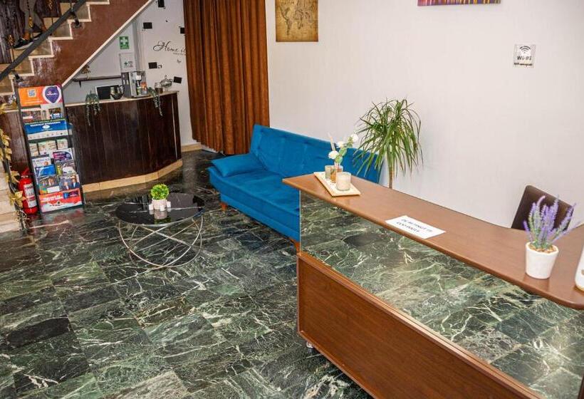 هتل Occidental Wise Transit