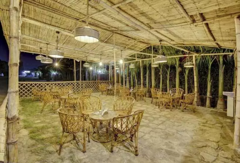 Hotelli Parinay Vatika Banquet & Party Lawn