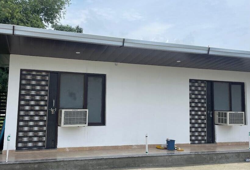 酒店 Parinay Vatika Banquet & Party Lawn