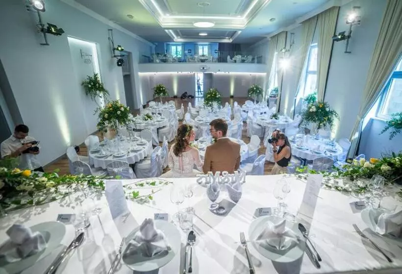 Hotelli Salón Missen