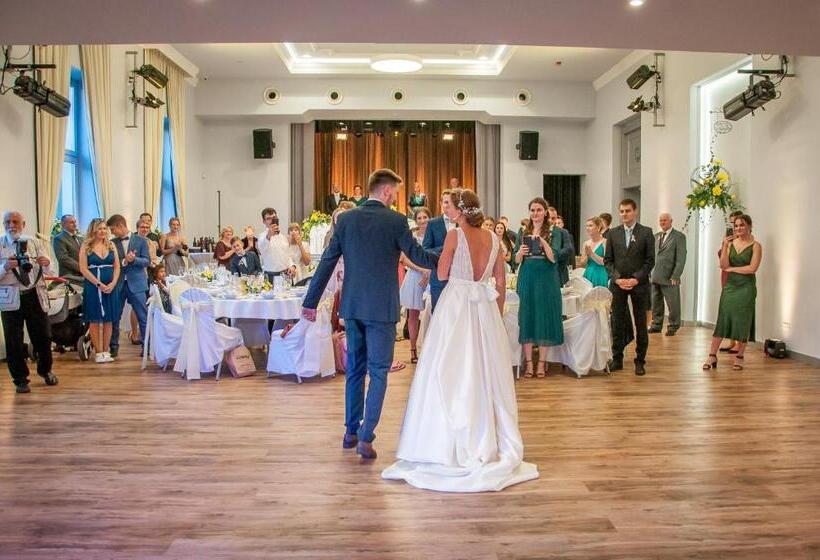 ホテル Salón Missen