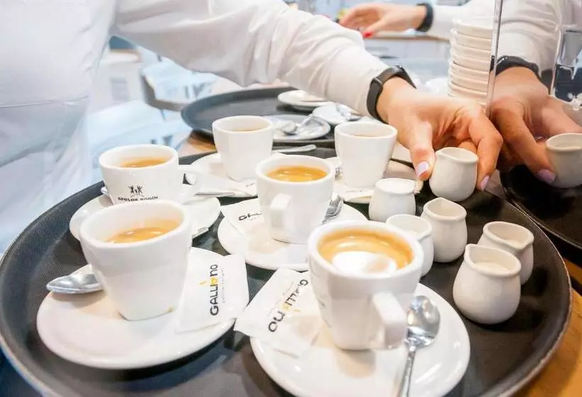 Hotelli Salón Missen