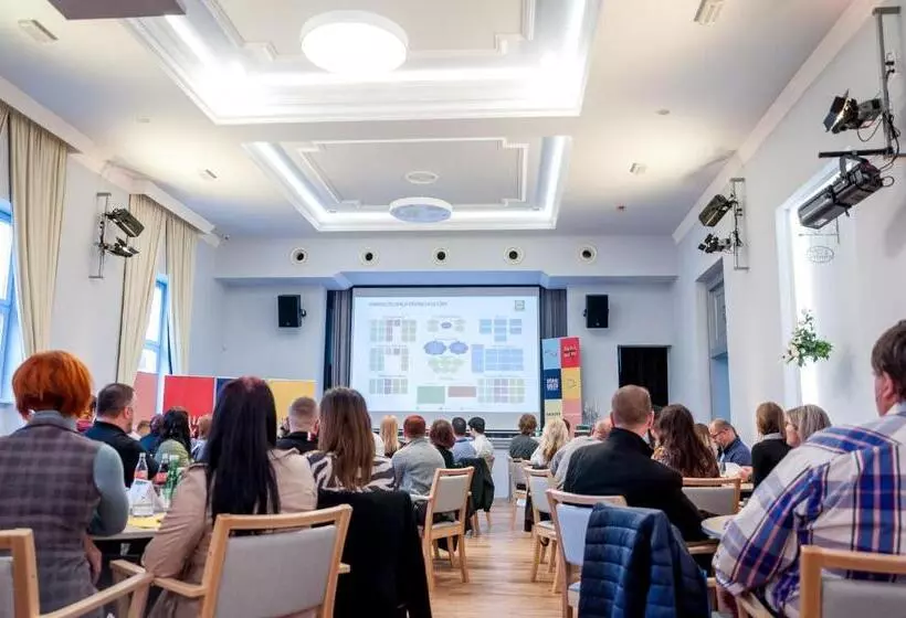 Hotelli Salón Missen