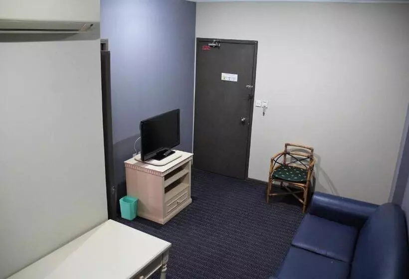 ホテル Sandakan Inn