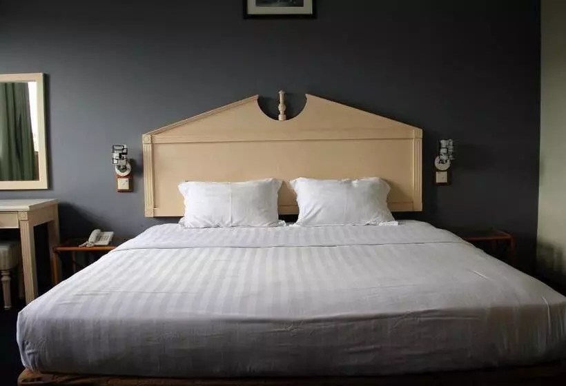 ホテル Sandakan Inn