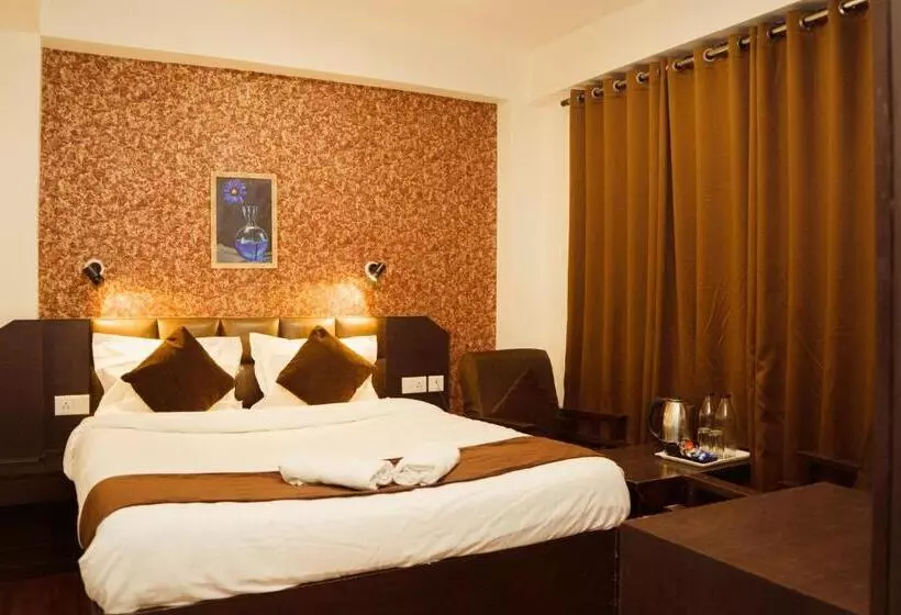 Hotelli Siddhi Vinayak Regency, Mg Marg