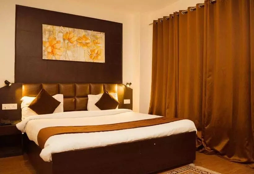 Hotelli Siddhi Vinayak Regency, Mg Marg