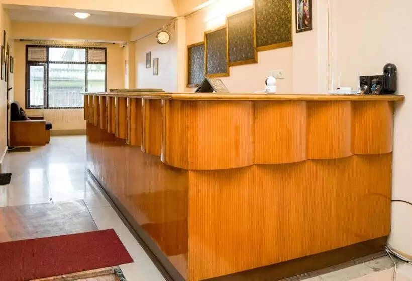 Hotelli Siddhi Vinayak Regency, Mg Marg