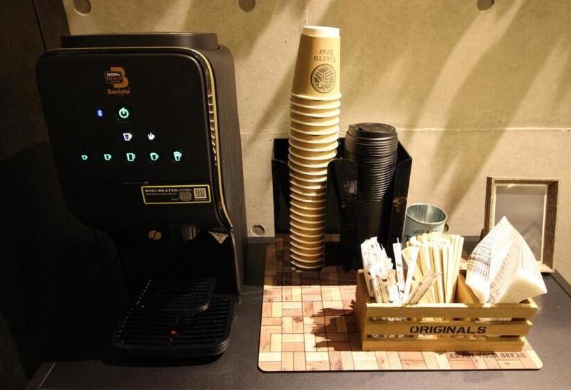 호텔 Taketo Stay Osakajo 9f Vacation Stay 09349v