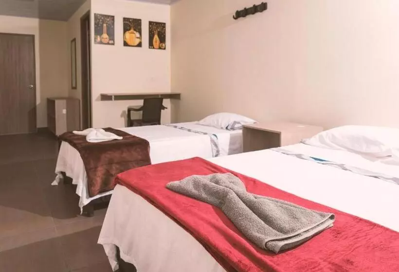 Hotelli Vivienda Turística Arboleda De Cádiz