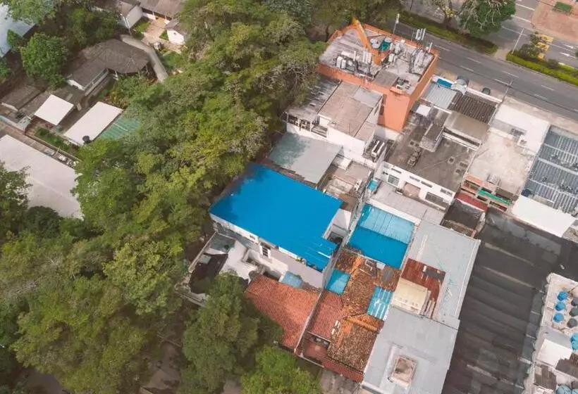 Hotelli Vivienda Turística Arboleda De Cádiz