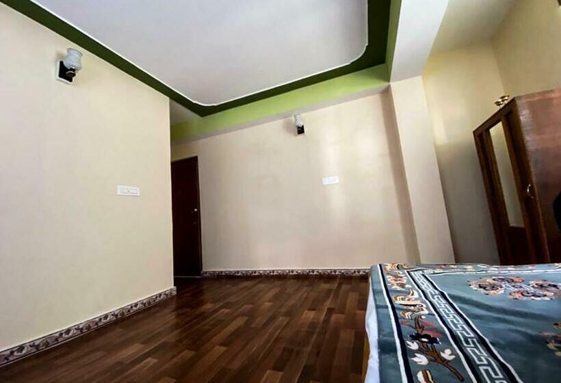 Majatalo Aari Inn Homestay