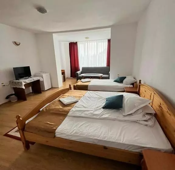 ペンション Casa Conti