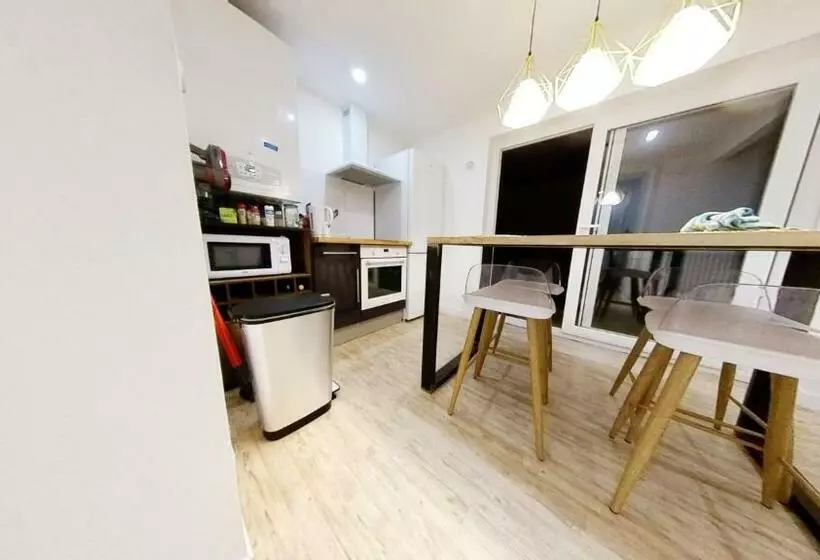 ペンション Chambre Meublée 2ème R