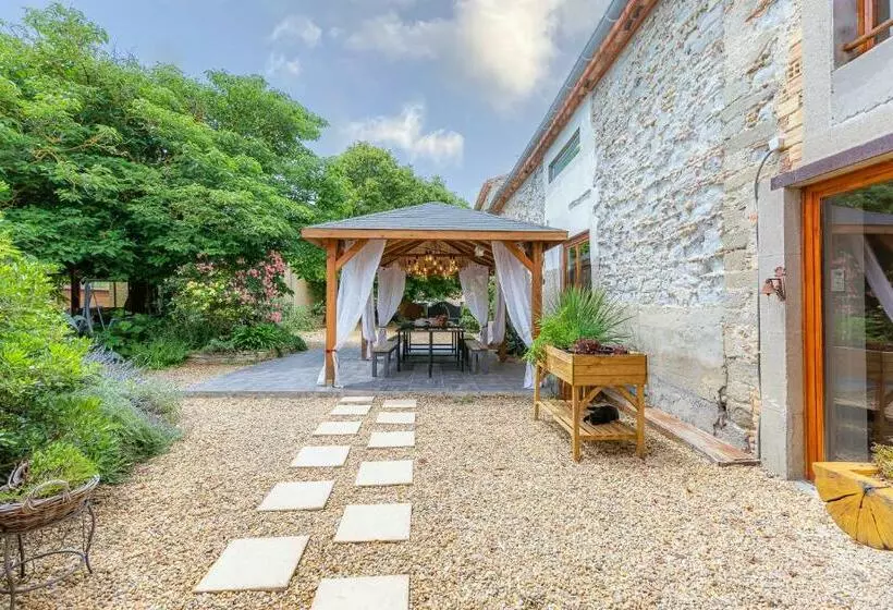 ペンション Le Mas Rose