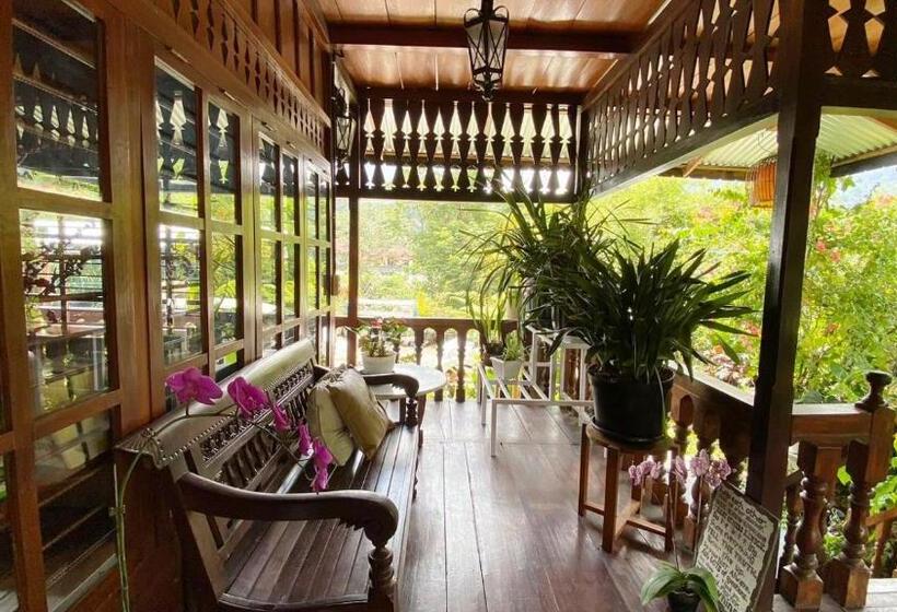 펜션 Rumah Kayu Sulawesi Antique