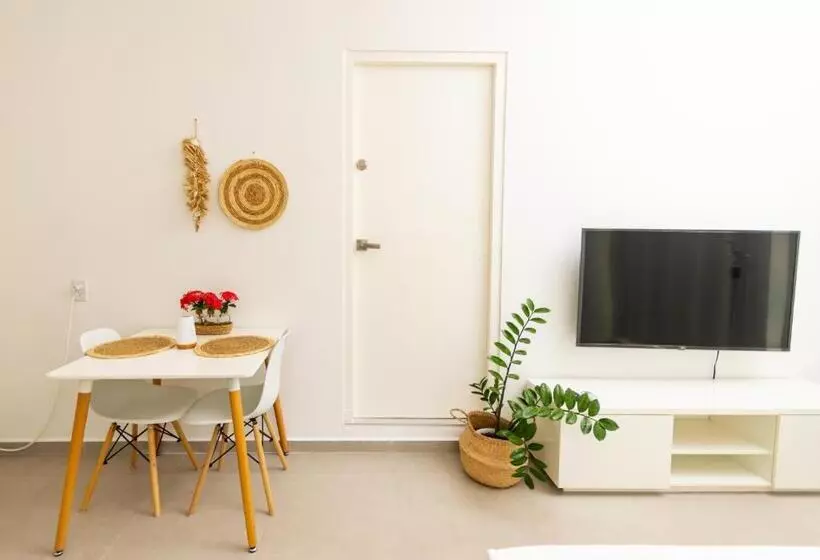 پانسیون Studio Apartment Volterra Curacao