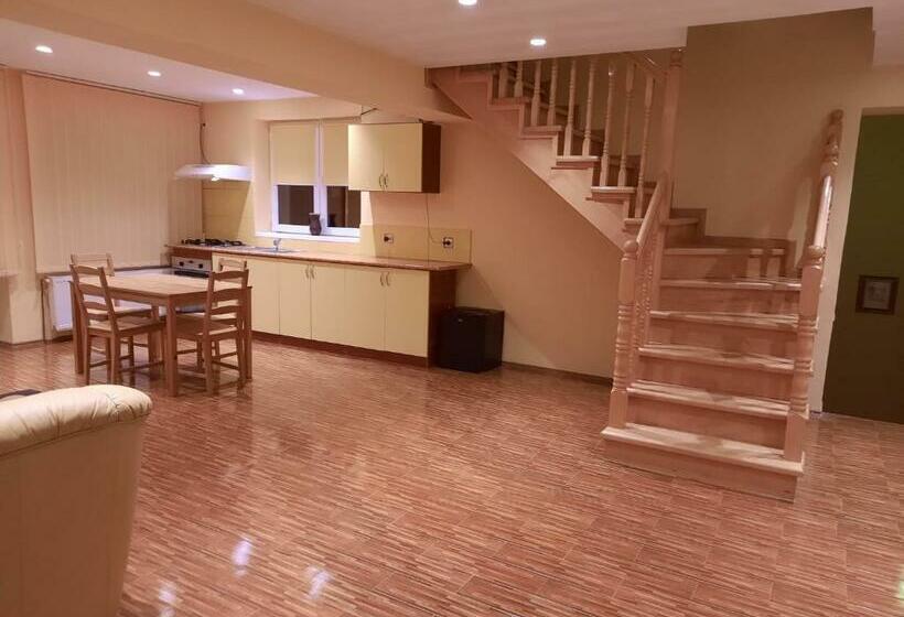 Pensiunea Miorita Vaideeni