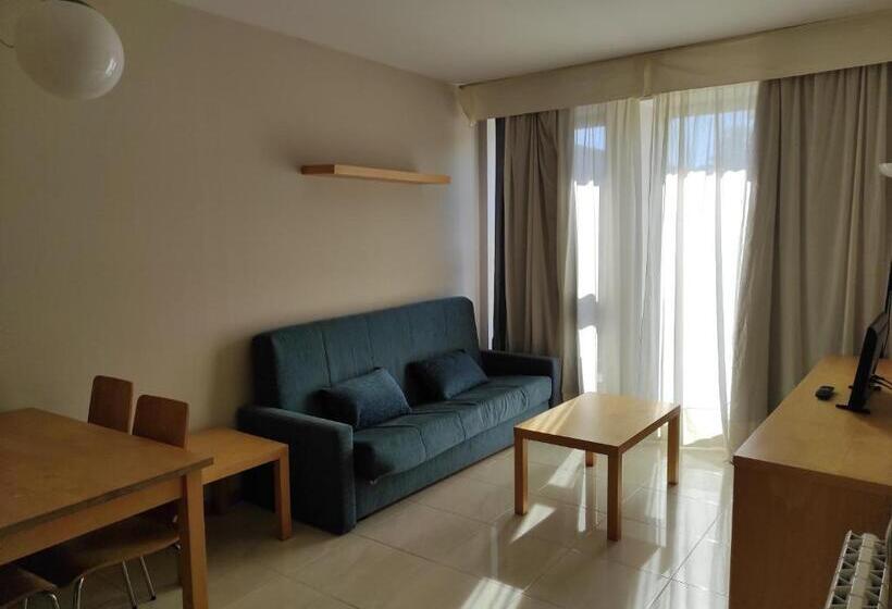 At Home Avenida Del Ejercito